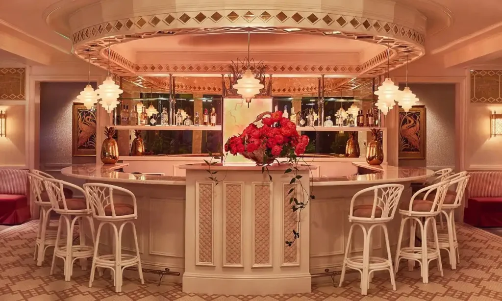 Swan Miami