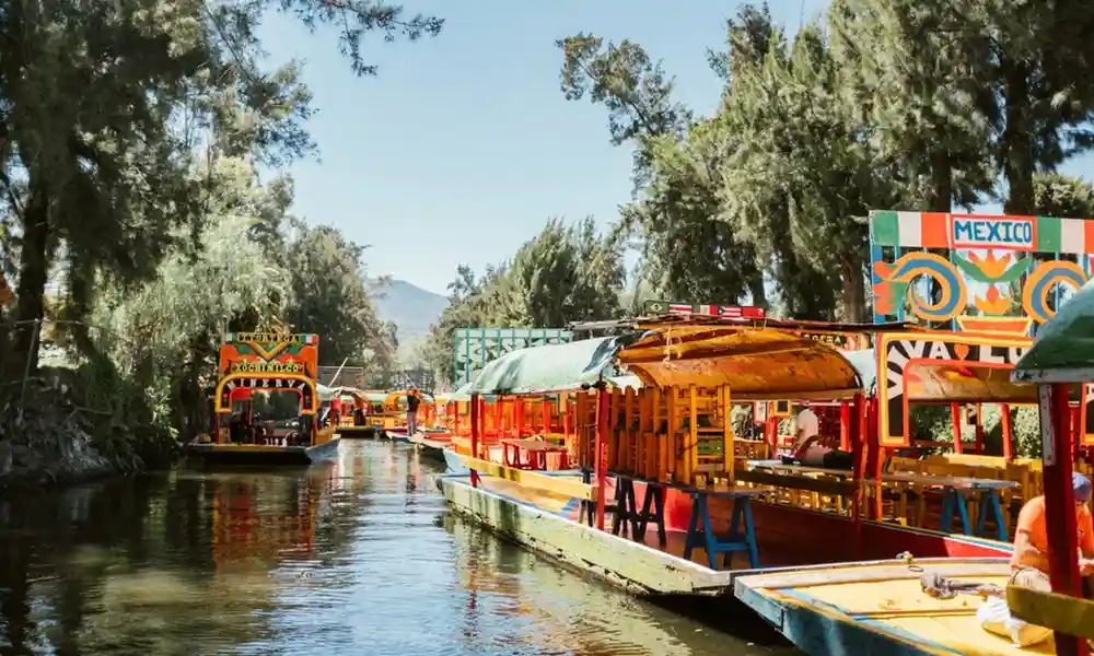 FloatThroughXochimilco